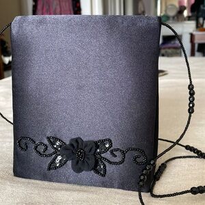 Vintage rare find evening bag: crossbody/shoulder